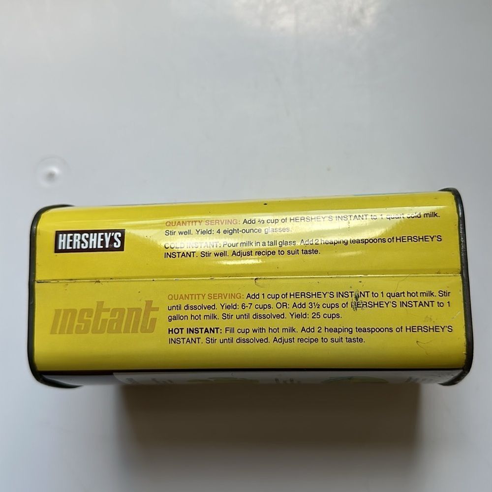 Vintage 70s Hershey's Instant Chocolate Drink Mix Tin - Picture 8 of 9